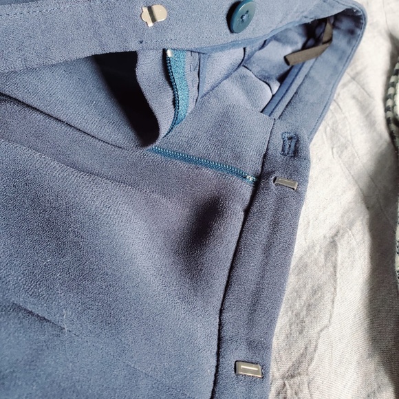 Aritzia Babaton Lazarus Culottes Pants (Navy blue) Size 0 - Picture 3 of 8